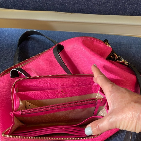 Kate Spade handbag and matching wallet - Picture 4 of 4